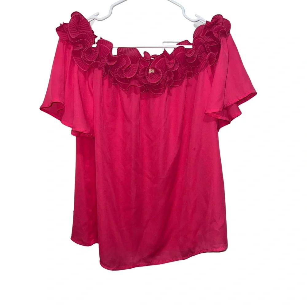 Vine & Love Pink Off The Shoulder Top - Picture 2 of 7